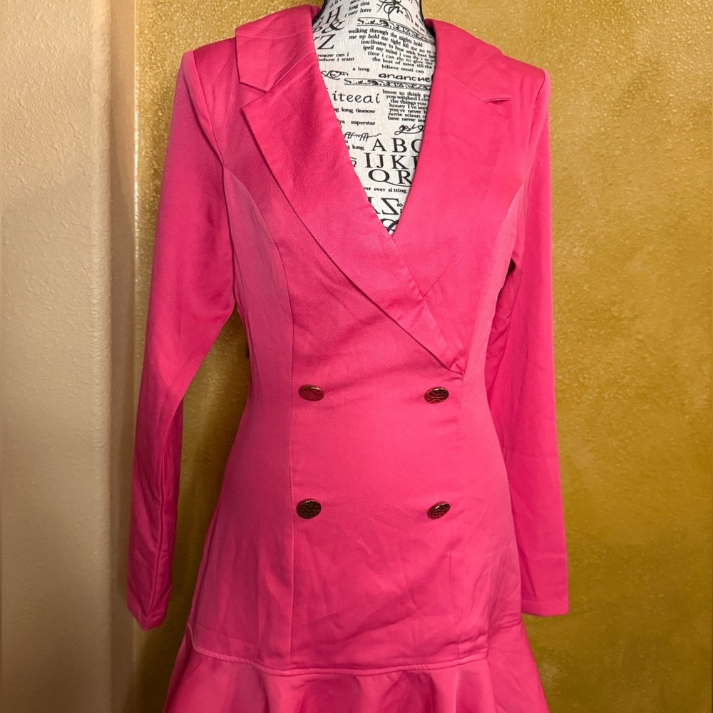 DO + BE Pink Double Breasted Dress with Ruffle Hem – Size Small (NWT) 🌸✨ - Picture 2 of 4